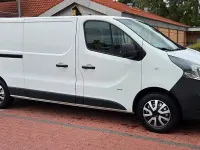 Gebraucht Opel Vivaro 121 PS (88 kW) 2018 Weiß Van / Kleinbus