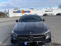 Gebraucht Mercedes CLS300 AMG line 245 PS (180 kW) 2019 Grau Coupé