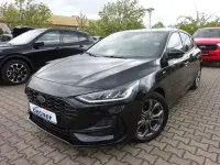 Gebraucht Ford Focus ST-Line 155 PS (114 kW) 2025 Obsidianschwarz metallic Limousine