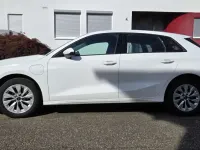 Gebraucht Audi A3 e-tron Basis 150 PS (110 kW) 2022 Weiß Kleinwagen