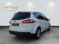 Gebraucht Ford S-MAX Business Edition 140 PS (102 kW) 2013 Frostweiß Van / Kleinbus