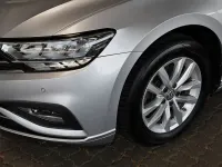 Gebraucht VW Passat Business 150 PS (110 kW) 2019 Reflexsilber Kombi