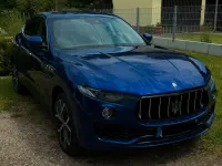 Gebraucht Maserati Levante 275 PS (202 kW) 2017 Blau SUV