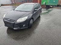 Gebraucht Ford Focus 125 PS (91 kW) 2013 Schwarz Kombi