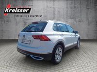 Gebraucht VW Tiguan Elegance 150 PS (110 kW) 2021 Weiß (pure white) SUV