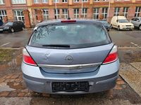 Gebraucht Opel Astra Edition+ 90 PS (66 kW) 2006 Silber Limousine