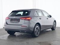 Gebraucht Mercedes A250 Progressive 163 PS (119 kW) 2024 Grau metalliclack mountaingrau Limousine