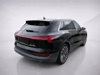 Gebraucht Audi e-tron S-Line 300 kW (408 PS) 2021 Schwarz SUV