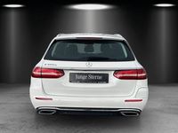 Gebraucht Mercedes E300 211 PS (155 kW) 2022 Weiß Limousine