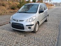 Gebraucht Hyundai i10 69 PS (50 kW) 2009 Silber Kleinwagen