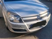Gebraucht Opel Astra 90 PS (66 kW) 2005 Silber Kombi