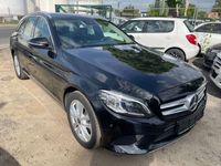 Gebraucht Mercedes C220 194 PS (142 kW) 2018 Schwarz Kombi