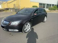 Gebraucht Opel Insignia 194 PS (142 kW) 2012 Braun Kombi