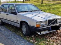 Second-hand Volvo 740 113 CP (83 kW) 1990 Berlinǎ