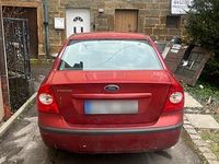 Gebraucht Ford Focus 80 PS (58 kW) 2006 Rot Limousine