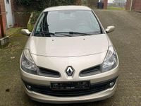 Gebraucht Renault Clio II Initiale 111 PS (81 kW) 2006 Limousine