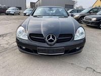 Second-hand Mercedes SLK200 163 CP (119 kW) 2004 Negru Cabrio