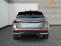 Gebraucht VW Passat R-line 193 PS (141 kW) 2025 Grau Kombi