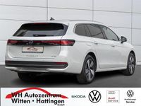 Gebraucht VW Passat Business 150 PS (110 kW) 2024 Oryxweiß perlmutteffekt Kombi