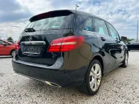 Gebraucht Mercedes B200 136 PS (100 kW) 2015 Schwarz Kleinwagen