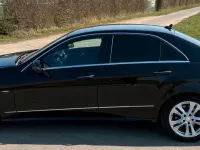 Gebraucht Mercedes E350 Avantgarde 265 PS (194 kW) 2011 Schwarz Limousine