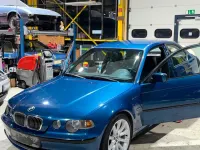 Gebraucht BMW 325 192 PS (141 kW) 2001 Blau Coupé