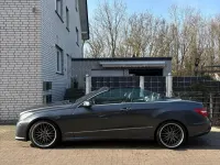 Używany Mercedes E220 170 KM (125 kW) 2011 Szary Kabriolet