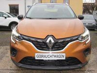 Gebraucht Renault Captur Intens 131 PS (96 kW) 2020 Dach schwarz SUV