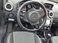 Usado Opel Corsa Innovation 90 HP (66 kW) 2009 Branco Citadino