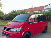 Gebraucht VW Multivan 140 PS (102 kW) 2013 Rot Van / Kleinbus
