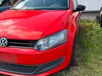 Gebraucht VW Polo 60 PS (44 kW) 2010 Rot Kleinwagen