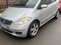 Gebraucht Mercedes A180 109 PS (80 kW) 2009 Silber Limousine