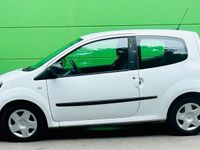 Gebraucht Renault Twingo Expression 75 PS (55 kW) 2014 Weiß Kleinwagen