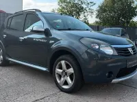 Gebraucht Dacia Sandero Stepway 87 PS (63 kW) 2009 Grau Limousine