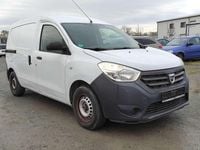 Gebraucht Dacia Dokker 83 PS (61 kW) 2015 Gletscherweiss Van / Kleinbus