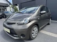 Gebraucht Toyota Aygo Cool 68 PS (50 kW) 2013 Braun Kleinwagen