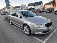 Gebraucht Skoda Superb Elegance 160 PS (117 kW) 2013 Beige Limousine
