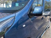 Gebraucht Opel Vivaro Sport 145 PS (106 kW) 2017 Blau Van / Kleinbus