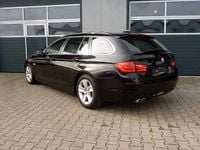 Gebraucht BMW 520 184 PS (135 kW) 2012 Schwarz Kombi