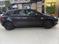 Gebraucht Opel Astra Design Edition 131 PS (96 kW) 2012 Schwarz Limousine