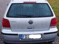 Gebraucht VW Polo 60 PS (44 kW) 2000 Silber Limousine