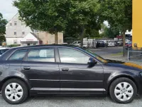 Gebraucht Audi A3 Attraction 125 PS (91 kW) 2009 Grau Kleinwagen