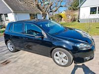 Gebraucht VW Golf VI Team 105 PS (77 kW) 2010 Schwarz Kleinwagen