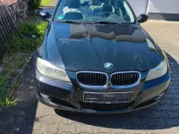 Gebraucht BMW 318 143 PS (105 kW) 2009 Schwarz Kombi