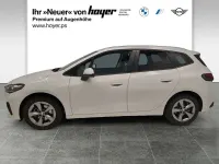 Gebraucht BMW 220 163 PS (119 kW) 2025 Alpinweiß uni Van / Kleinbus