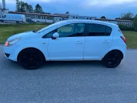Gebraucht Opel Corsa 80 PS (58 kW) 2009 Weiß Kleinwagen