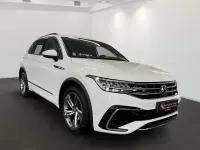 Gebraucht VW Tiguan R-line 150 PS (110 kW) 2024 Pure white SUV