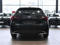 Neu Toyota Corolla 196 PS (144 kW) 2025 Schwarz Kombi