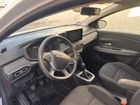 Gebraucht Dacia Jogger 110 PS (80 kW) 2023 Weiß Van / Kleinbus