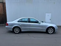 Usata Mercedes E280 190 CV (139 kW) 2006 Argento Berlina
